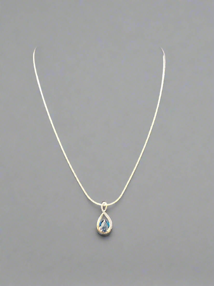 Sterling Silver London Blue Topaz Pendant Necklace