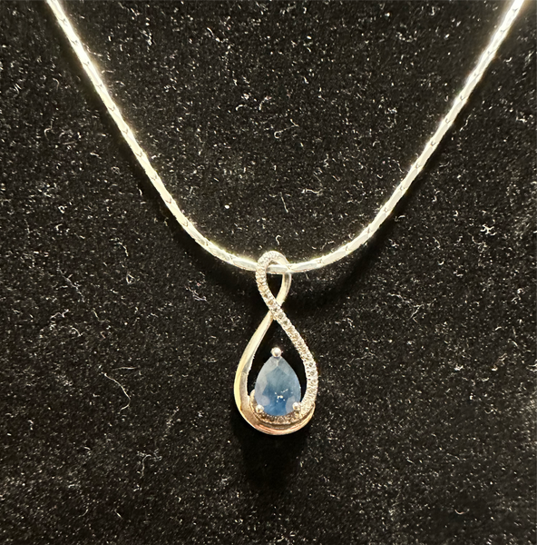 Sterling Silver London Blue Topaz Pendant Necklace