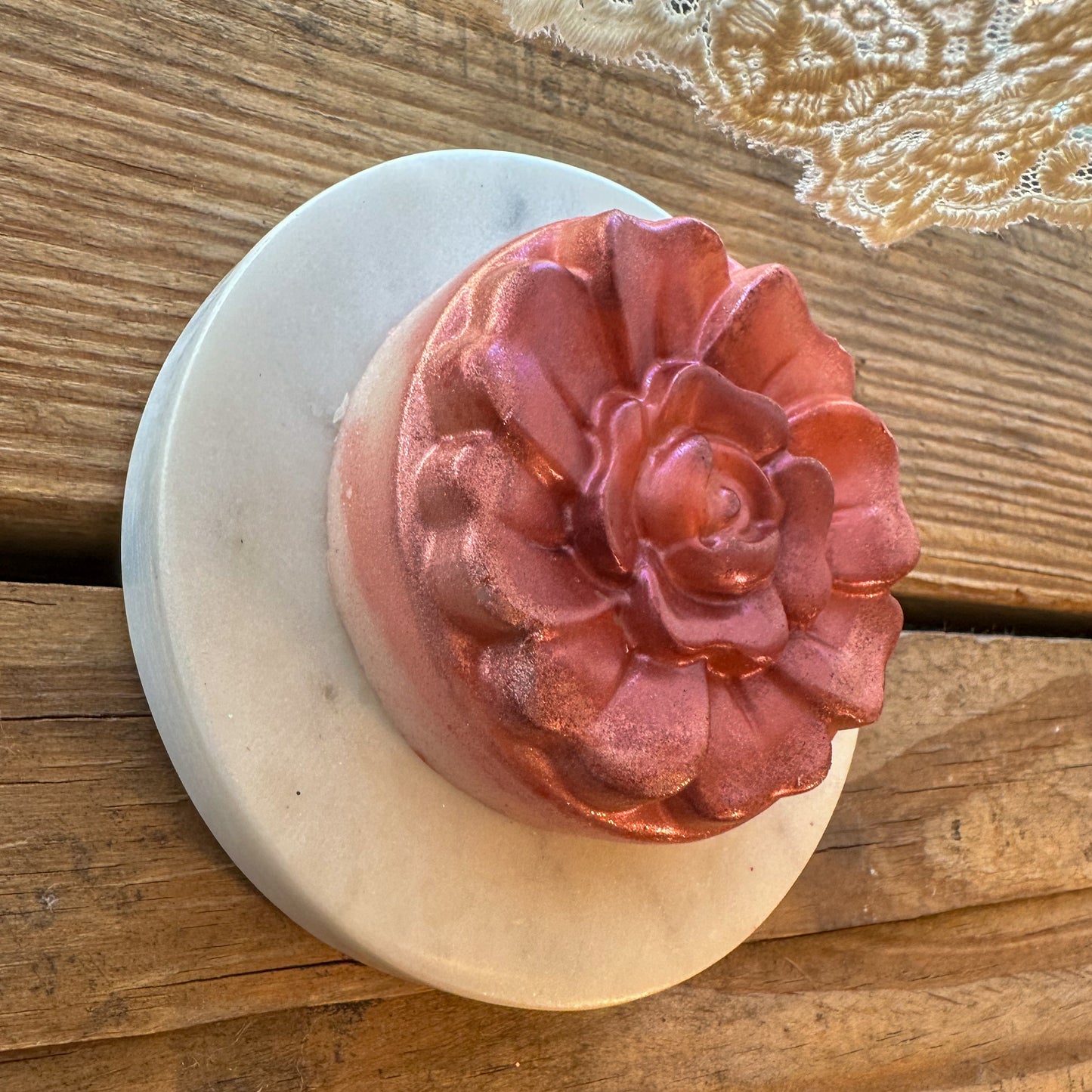 Dahlia Round: Goat Milk Hemp Soap
