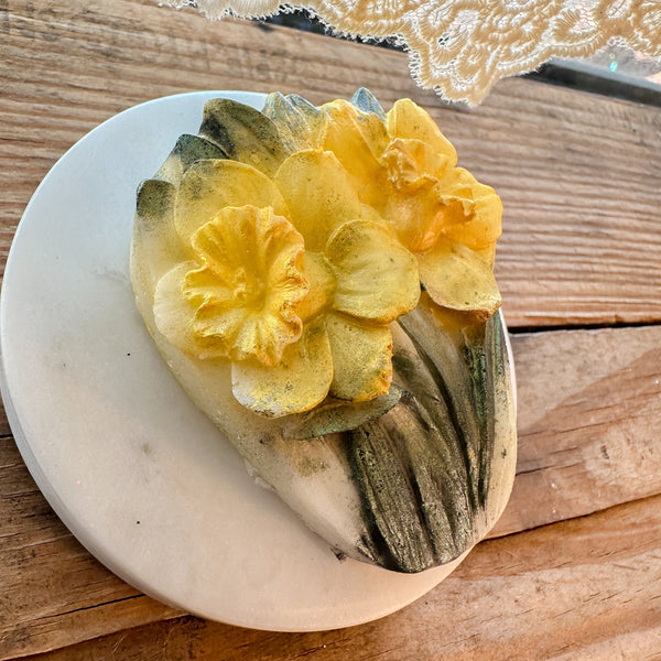 Daffodils: Goat Milk Hemp Soap