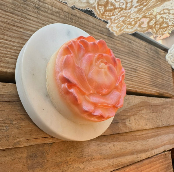 Peony Round: Goat Milk Hemp Soap