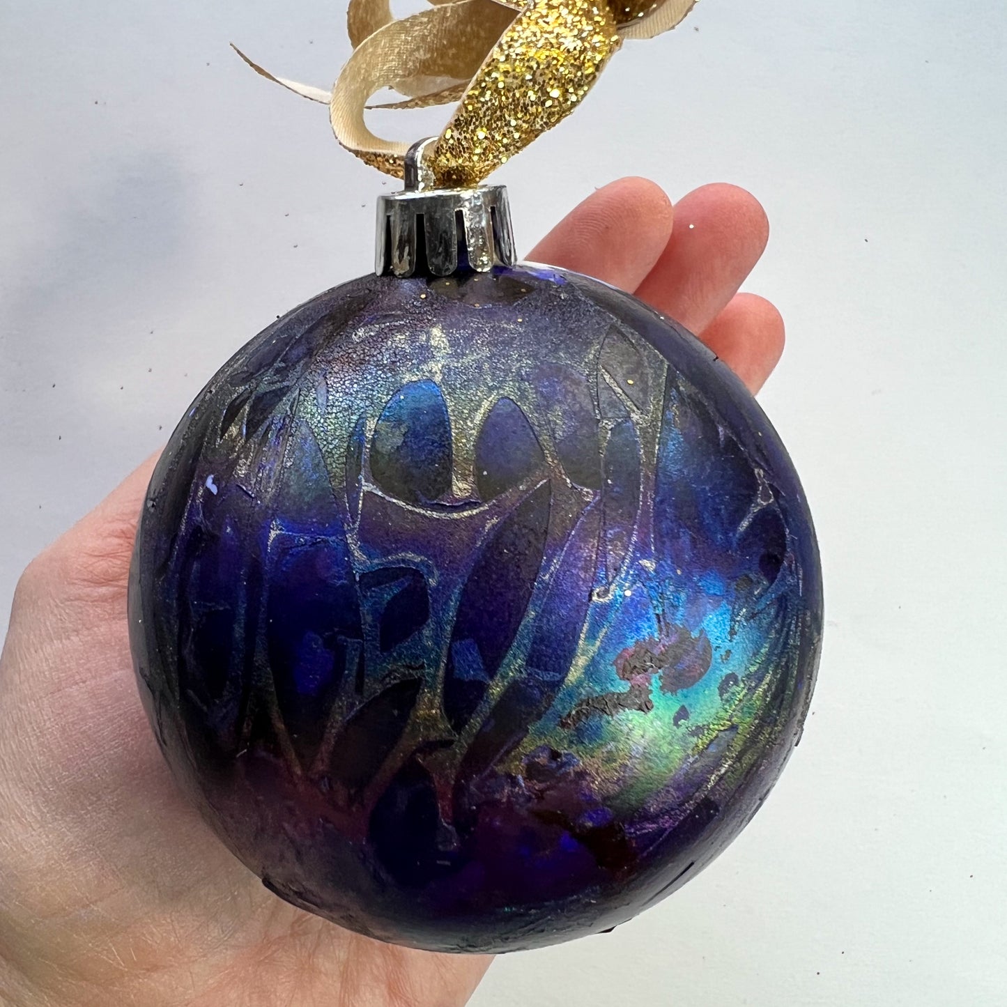 Silent Night: Set of 12 Alcohol Ink Aura Ornaments